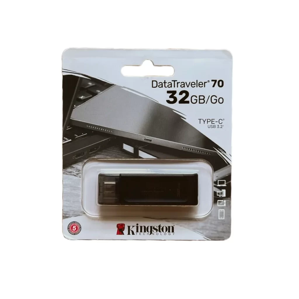 32 GB Kingston USB